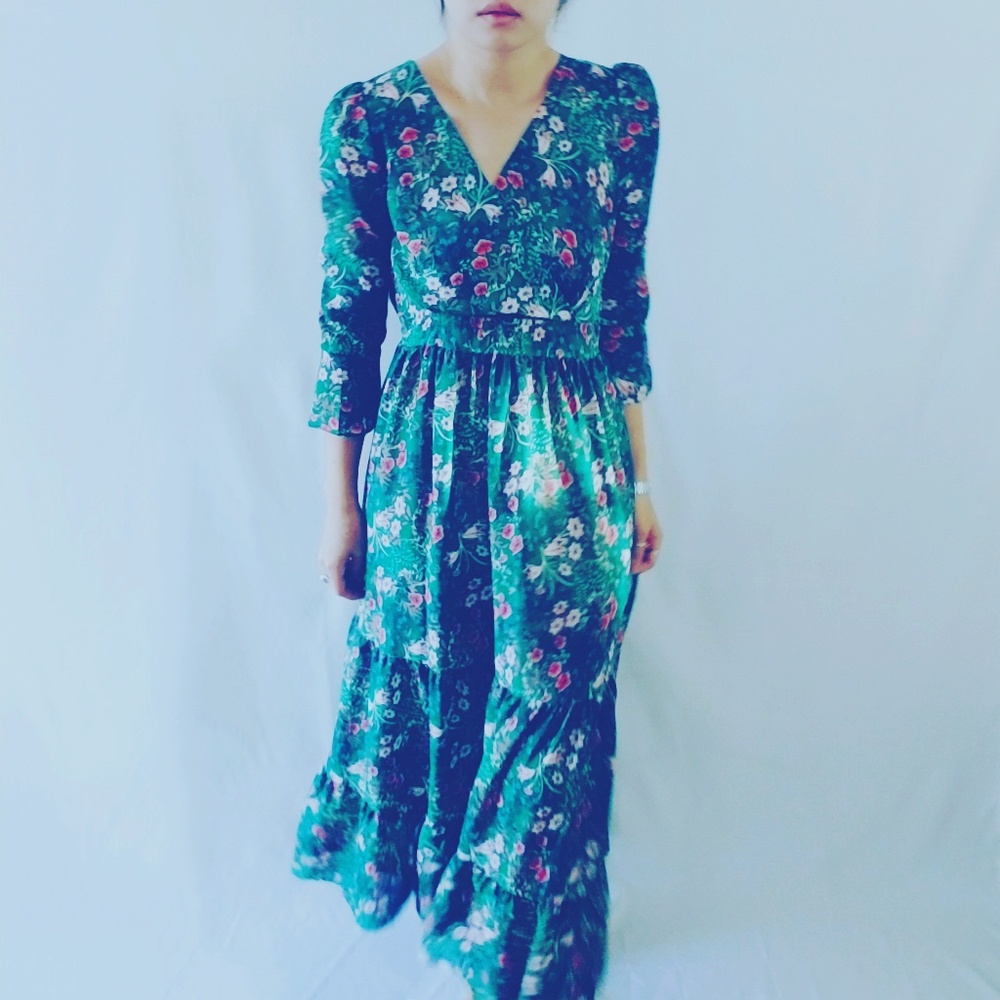 Lovely chic floral green dress